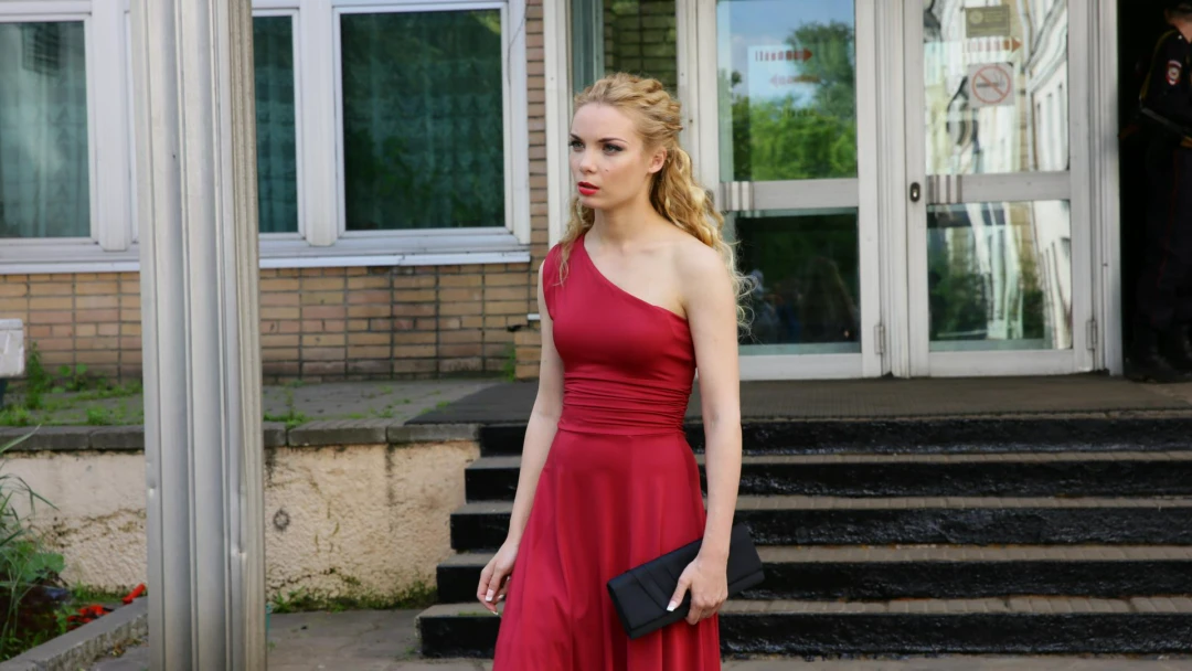 Сериал Королева при исполнении