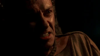 Таран коснулся стены