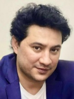 Умид Искандаров