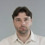 Даниил Елгин