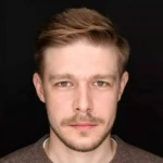 Никита Ефремов
