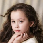 Диана Холловей