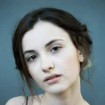 Элен Касьяник