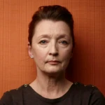 Лесли Мэнвилл