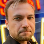 Антон Захаров