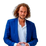 Артем Артемьев
