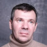 Максим Важов