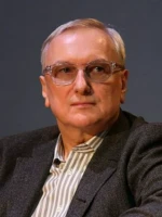Роман Зернов
